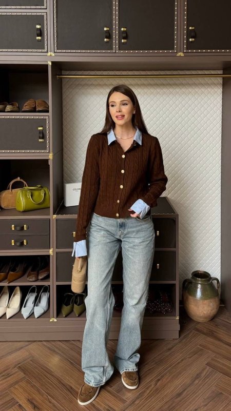 بلوزة بقصة قميص ثقيلة باللون البني